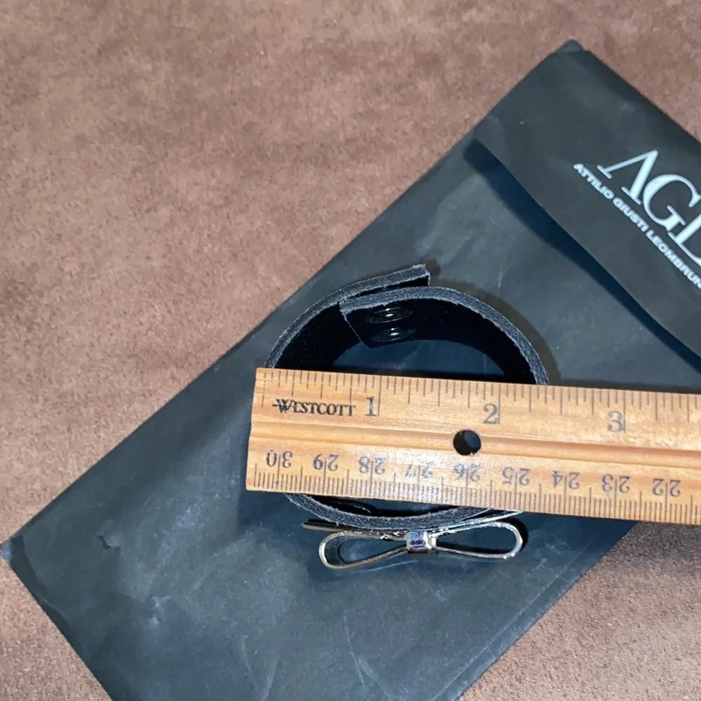 AGL Leather Bracelet with metal bow - Picture 15 of 17